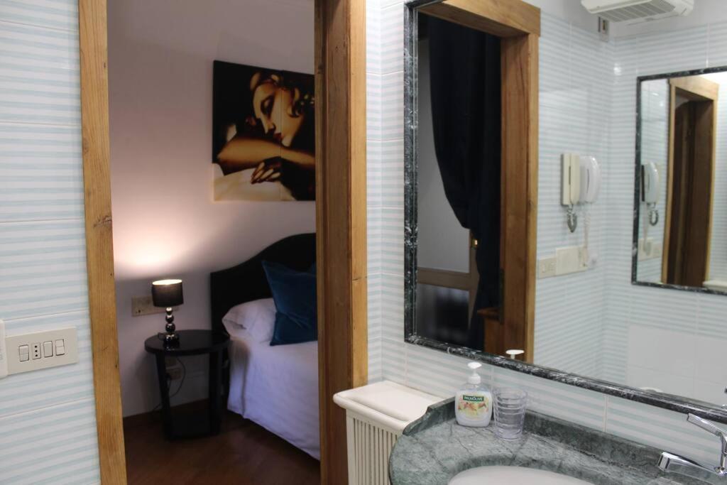 Blue Navona Two Bedroom Apartment - Topcollection Rome Exterior photo